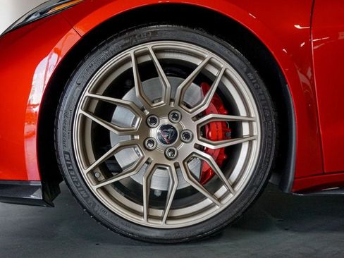 Used 2025 Chevrolet Corvette Z06 w/ Stealth Interior Trim Package RWD image 47