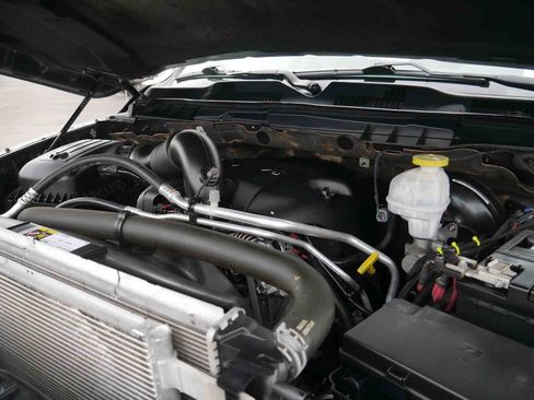 Used 2019 RAM 1500 Big Horn image 14