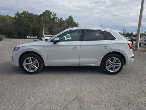Used 2025 Audi Q5 e Premium image 3