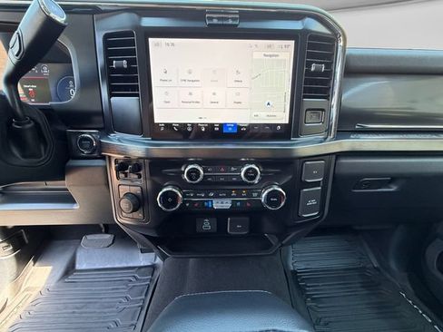 Certified 2025 Ford F350 Lariat w/ FX4 Off-Road Package AWD/4WD image 12
