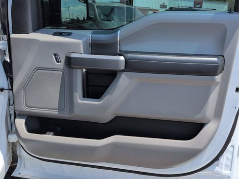 Used 2018 Ford F150 XLT w/ Equipment Group 302A Luxury RWD image 32
