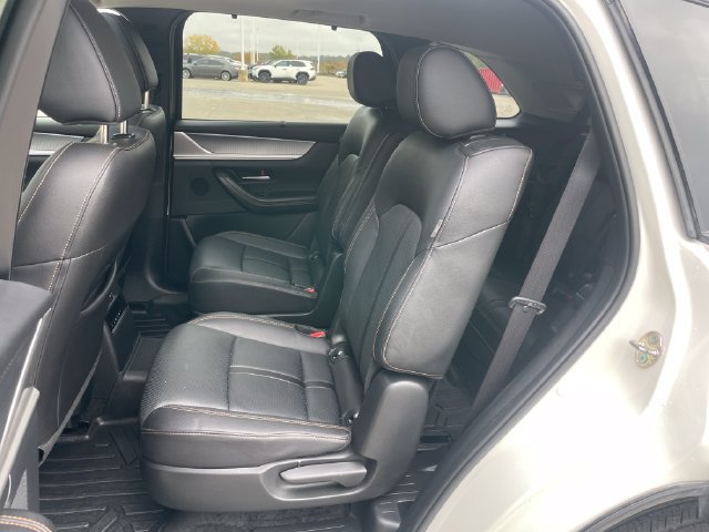 Used 2025 MAZDA CX-90 3.3 Turbo w/ Preferred Package AWD/4WD image 28