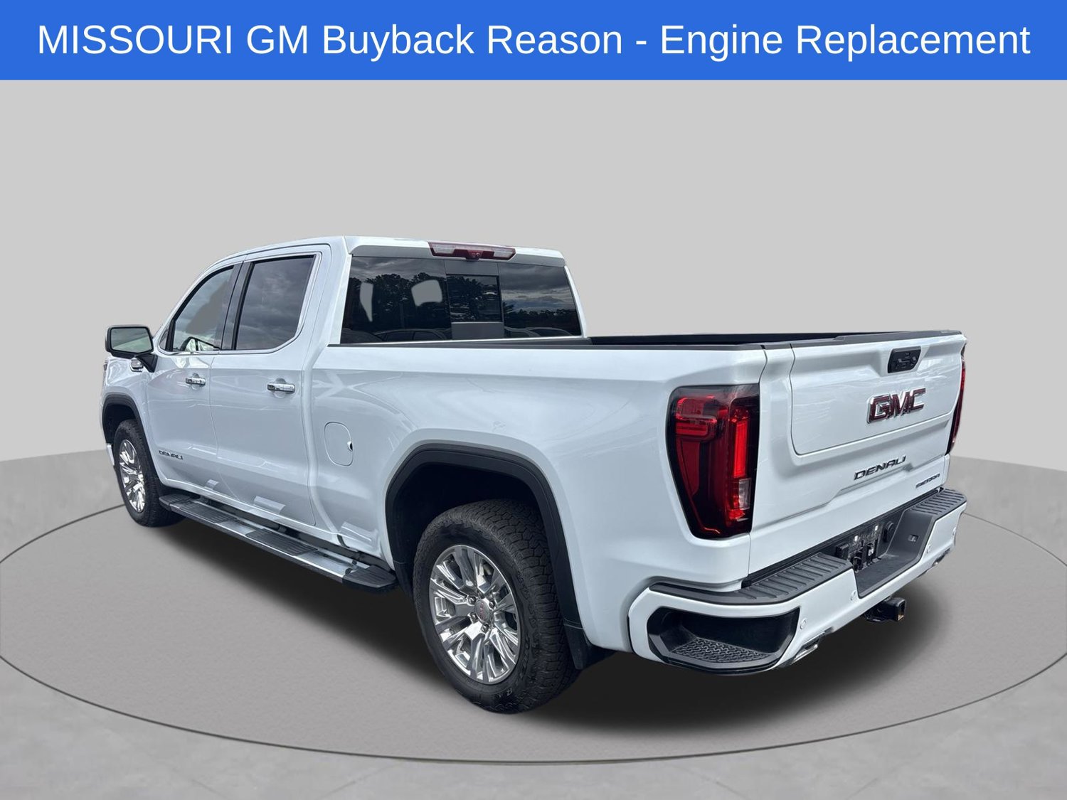 Used 2026 GMC Sierra 1500 Denali w/ Technology Package AWD/4WD image 3