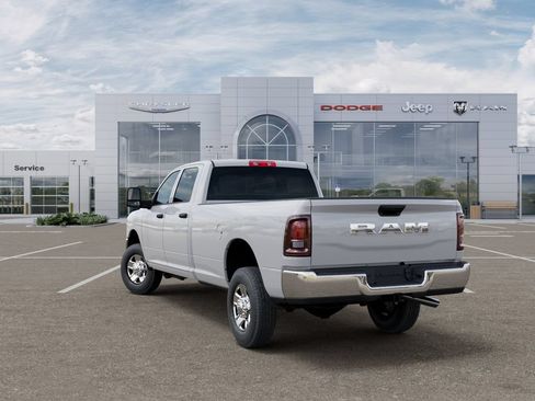 Used 2025 RAM 2500 Tradesman w/ Chrome Appearance Group RWD image 3