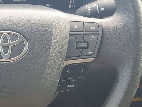 Certified 2025 Toyota Camry SE image 34