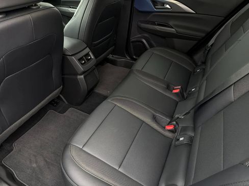 New 2026 Chevrolet Equinox EV LT image 4