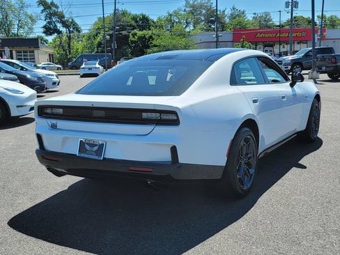 New 2026 Dodge Charger R/T w/ Blacktop Package AWD/4WD image 7