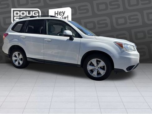 Used 2016 Subaru Forester 2.5i Premium AWD/4WD image 1
