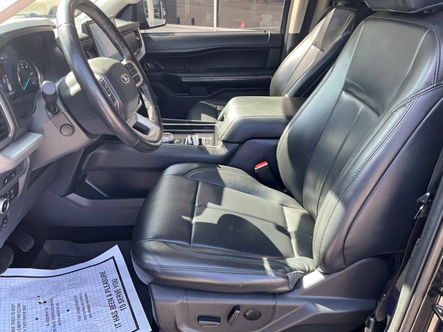 Used 2022 Ford Expedition XLT RWD image 5