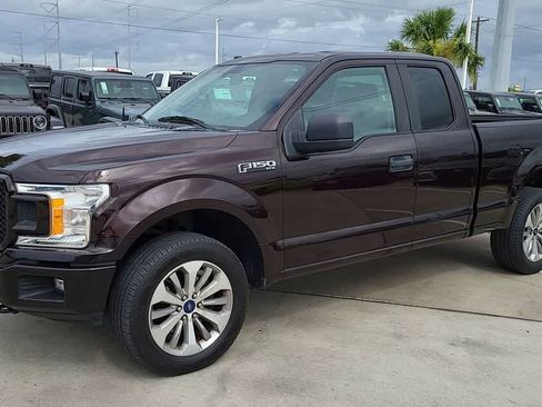 Used 2018 Ford F150 XL w/ Equipment Group 101A Mid AWD/4WD image 4