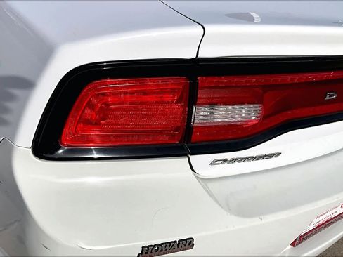 Used 2014 Dodge Charger R/T image 29