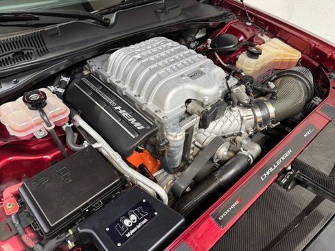 Used 2018 Dodge Challenger SRT Hellcat image 65