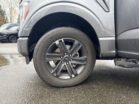 Used 2022 Ford F150 Lariat w/ Equipment Group 502A High image 29