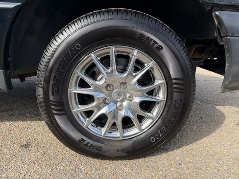 Used 2005 Ford Ranger XLT image 16