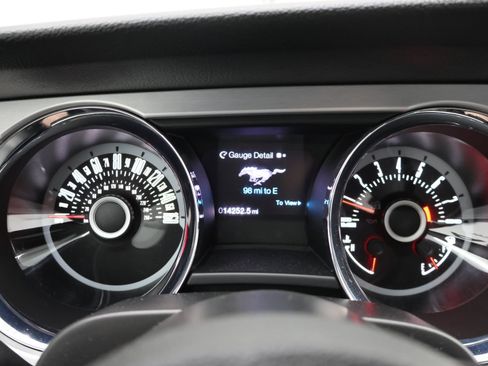 Used 2013 Ford Mustang GT Premium w/ Comfort Pkg RWD image 10