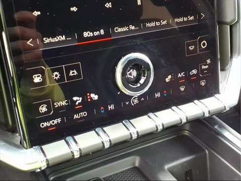 Used 2025 GMC Acadia Elevation image 14