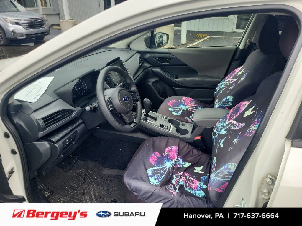 Used 2024 Subaru Crosstrek 2.0i Premium AWD/4WD image 8