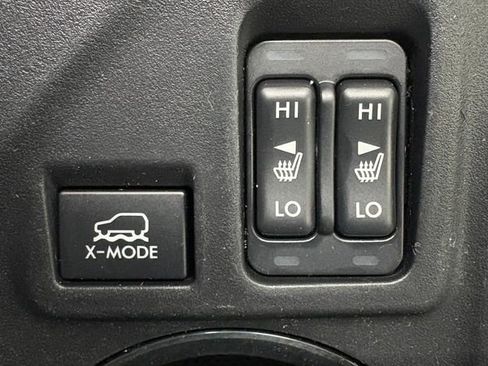 Used 2020 Subaru Crosstrek 2.0i Premium image 18