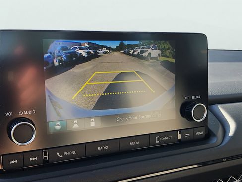 Certified 2025 Honda Accord LX image 8