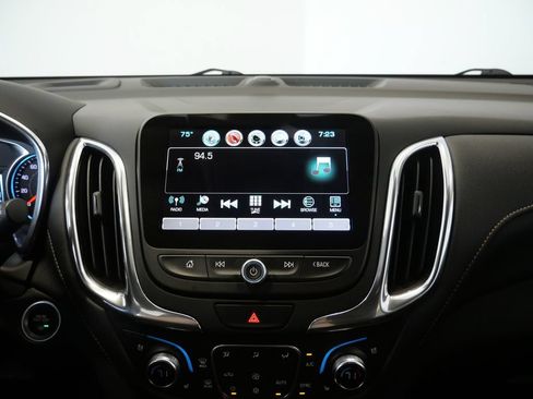 Used 2018 Chevrolet Equinox Premier AWD/4WD image 21