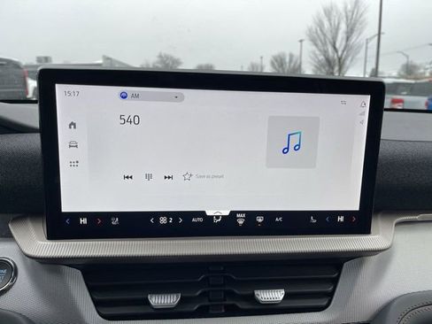 New 2026 Ford Explorer Active w/ Active Comfort Package image 17