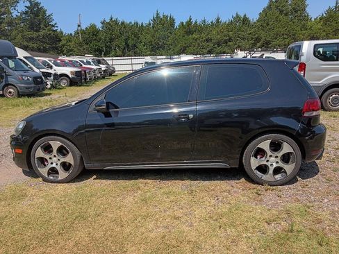 Used 2012 Volkswagen Golf 2-Door FWD image 8