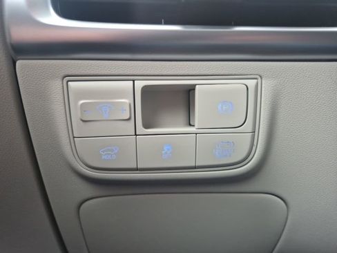 New 2026 Hyundai Tucson Limited image 34