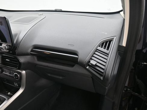 Used 2022 Ford EcoSport Titanium AWD/4WD image 18