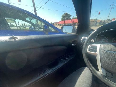 Used 2013 Chrysler 200 Touring image 16