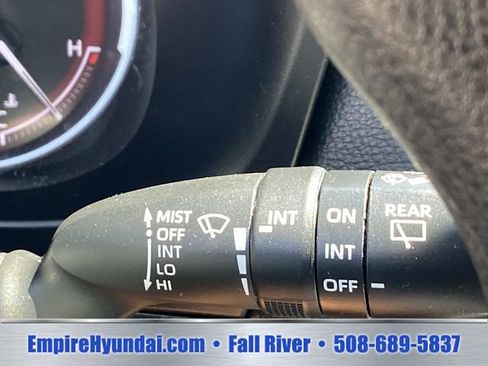 Used 2025 Toyota RAV4 XLE AWD/4WD image 20