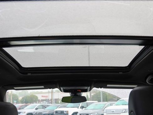 Used 2024 Cadillac XT5 Premium Luxury image 21