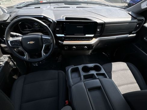 Used 2023 Chevrolet Silverado 1500 LT AWD/4WD image 22