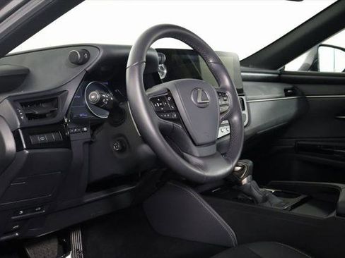 Certified 2025 Lexus ES 350 w/ Premium Package image 7