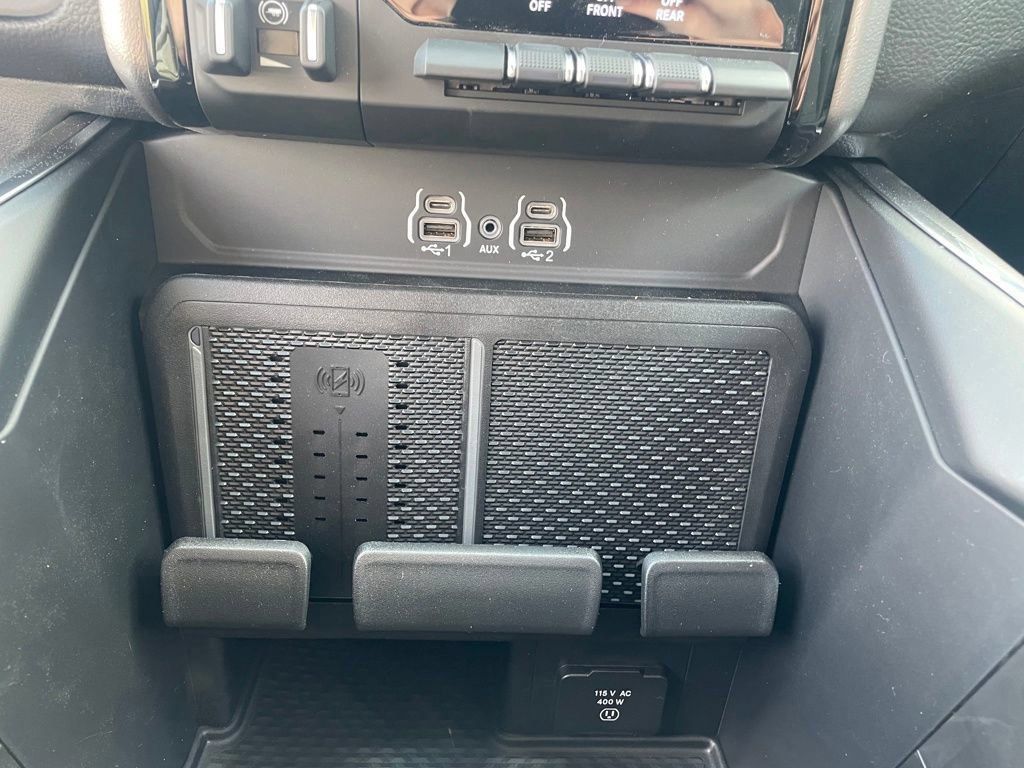 New 2026 RAM 1500 Big Horn AWD/4WD image 16