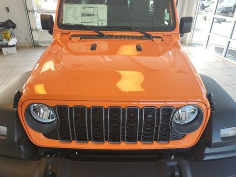 New 2025 Jeep Wrangler Sport S image 5