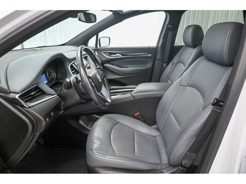 Used 2024 Buick Enclave Essence w/ Experience Buick Package image 10