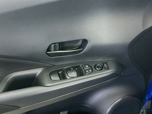 Used 2024 Nissan Kicks S image 15