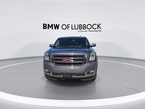 Used 2019 GMC Yukon XL SLT image 3