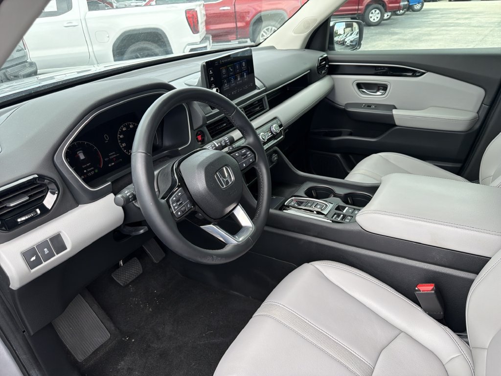 Used 2023 Honda Pilot EX-L image 19