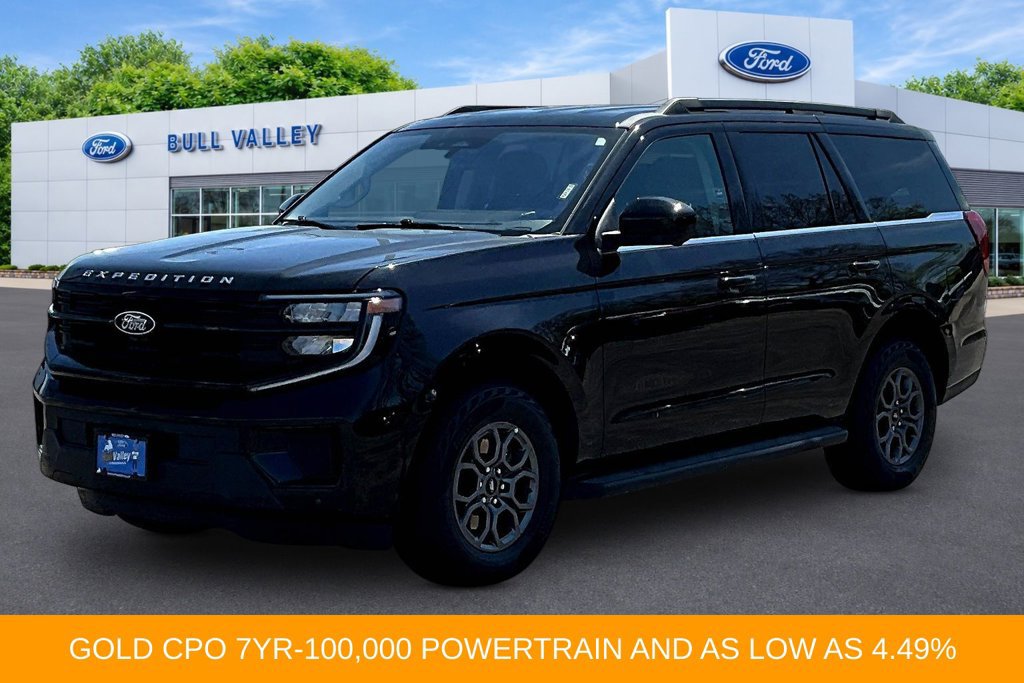 Certified 2025 Ford Expedition Active AWD/4WD image 3