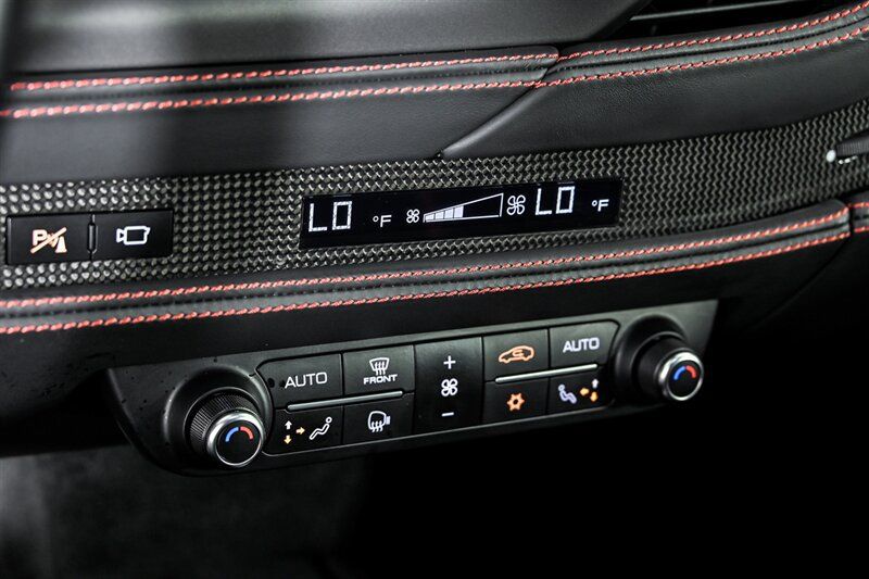 Used 2022 Ferrari F8 Tributo RWD image 34