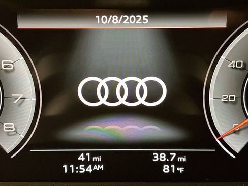 New 2025 Audi Q7 3.0T Premium Plus AWD/4WD image 11