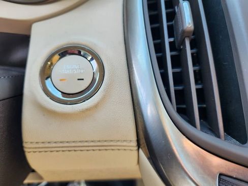 Used 2014 Buick LaCrosse Premium FWD image 17