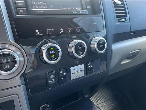 Used 2016 Toyota Sequoia Limited w/ Safety & Convenience Package image 12