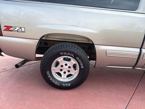 Used 2000 Chevrolet Silverado 1500 LS w/ Off-Road Chassis Pkg image 25