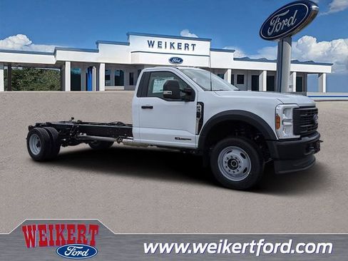 New 2026 Ford F450 XL image 1
