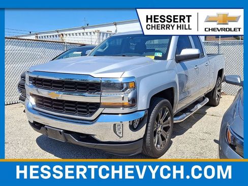 Used 2017 Chevrolet Silverado 1500 LT w/ All Star Edition AWD/4WD image 1