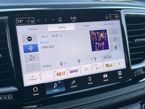 New 2026 Chrysler Pacifica Select image 21