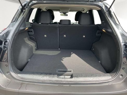 Used 2026 Nissan Kicks SV FWD image 7
