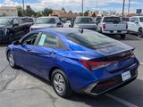 Used 2024 Hyundai Elantra SE image 4